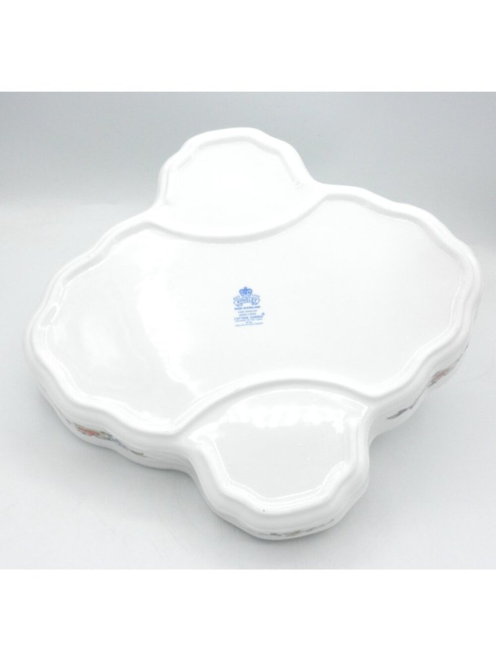 Cottage Garden by Aynsley Strawberry Basket with Cream and Sugar Set of 3 AYNOGA - Picture 8 of 13